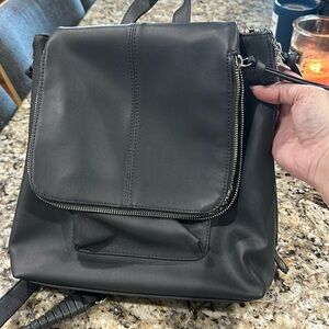 Gray purse with backpack purse